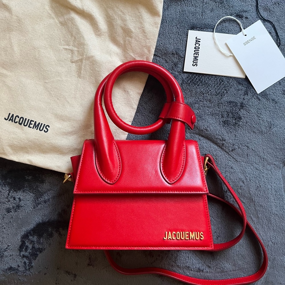 JACQUEMUS Pink 'Le Chiquito Noeud' Bag red